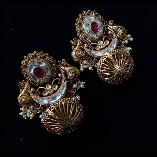 Chand-Bali-with-Jhumka-Hanging-Pearls