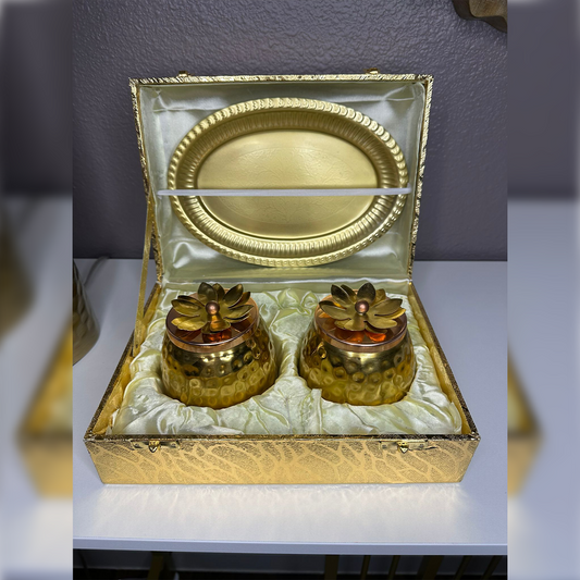 Floral Lid Container Gift Set In Velvet Box